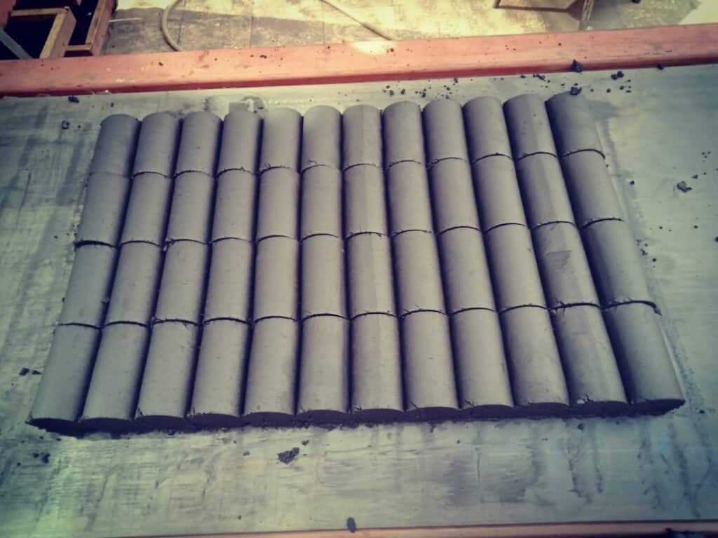 cylinder charcoal